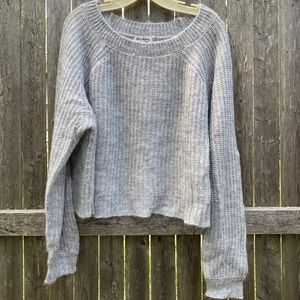 Light Grey boxy crop Sweater